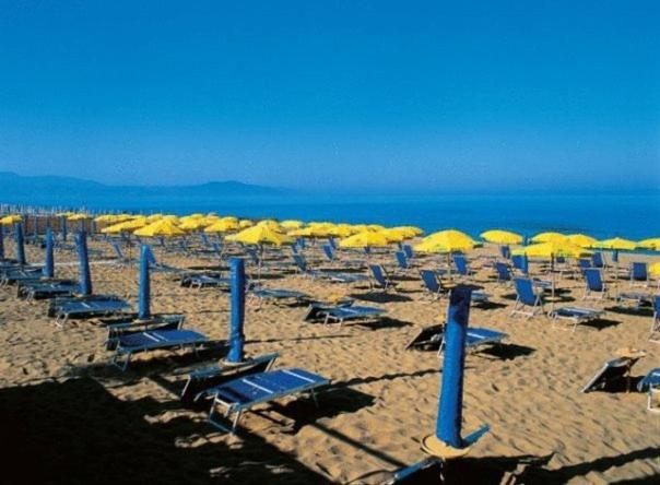 Hotel B&B Marina Capaccio ภายนอก รูปภาพ