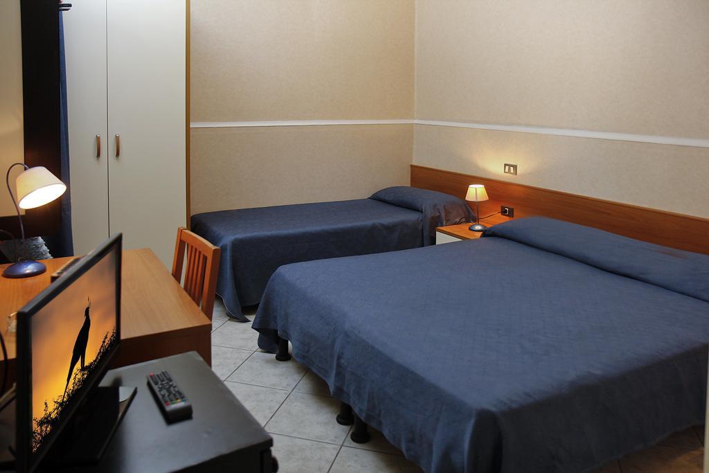 Hotel B&B Marina Capaccio ภายนอก รูปภาพ